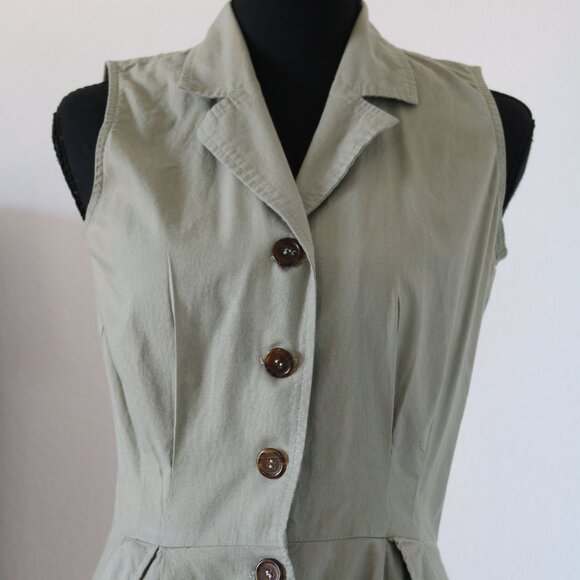 Sleeveless cotton dress. - Picture 5 of 6